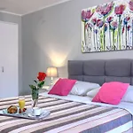 Canaria 1 By Interhome * Pula