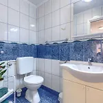 Canaria 1 By Interhome