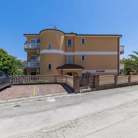 Apartment Canaria 1 By Interhome Pula