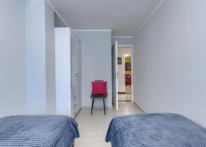 Canaria 1 By Interhome بولا