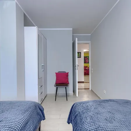 Canaria 1 By Interhome Pula