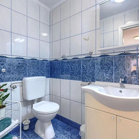 Canaria 1 By Interhome