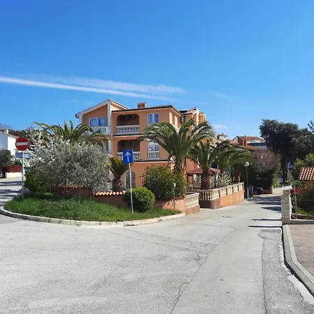 Apartman Canaria 1 By Interhome *